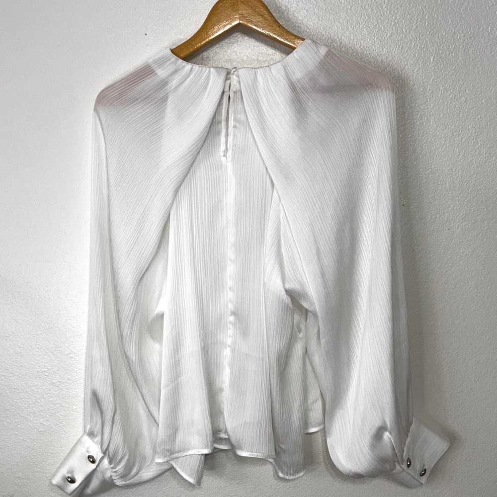 Zara Women's XL White Micro Pleated Cape Sleeve Blouse Avant Garde Ethereal Chic - Picture 5 of 9